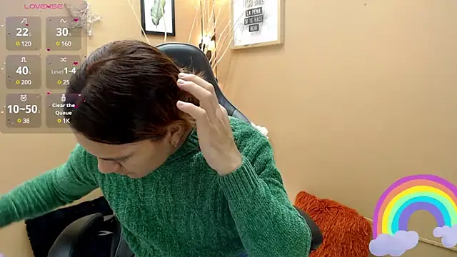 Snapshot of aslyhernandez_7 chatting on 03/19/25, 11:50 aslyhernandez 7 online show from 03/19/25, 11:50