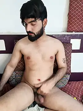 Snapshot of Chris_Strokes_69 chatting on 12/19/24, 08:23 Chris Strokes 69 online show from 12/19/24, 08:23