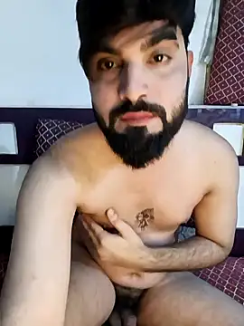 Snapshot of Chris_Strokes_69 chatting on 01/04/25, 07:44 Chris Strokes 69 online show from 01/04/25, 07:44