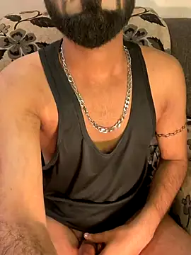 Snapshot of Chris_Strokes_69 chatting on 12/14/25, 07:40 Chris Strokes 69 online show from 12/14/25, 07:40