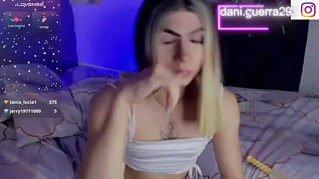 saskya online show from 12/17/25, 11:38