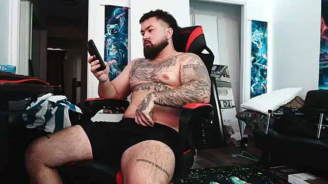 B The Creator X online show from 06/10/26, 09:25
