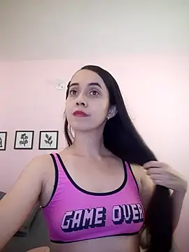 Snapshot of sophie_pazz chatting on 12/04/25, 12:58 sophie pazz online show from 12/04/25, 12:58