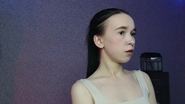 Snapshot of LilithStrangfor chatting on 04/21/26, 01:42 LilithStrangfor online show from 04/21/26, 01:42
