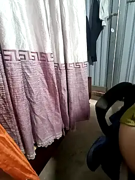 Snapshot of Fuckmehard2xx chatting on 01/08/25, 02:14 Fuckmehard2xx online show from 01/08/25, 02:14