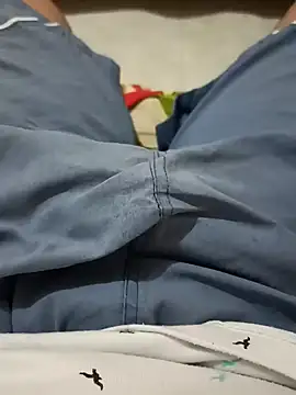 Snapshot of beautiful_hands_ chatting on 01/22/25, 07:03 beautiful hands online show from 01/22/25, 07:03