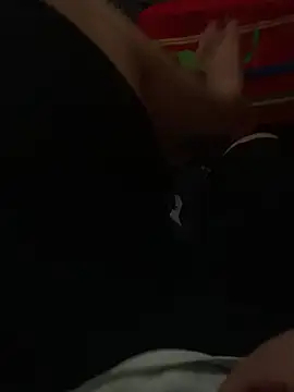 Snapshot of beautiful_hands_ chatting on 11/02/25, 09:50 beautiful hands online show from 11/02/25, 09:50