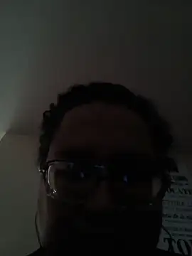 Snapshot of beautiful_hands_ chatting on 11/25/25, 11:54 beautiful hands online show from 11/25/25, 11:54