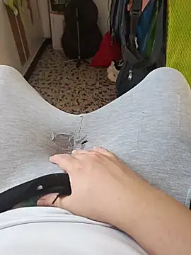beautiful hands  online show from 07/21/26, 09:06