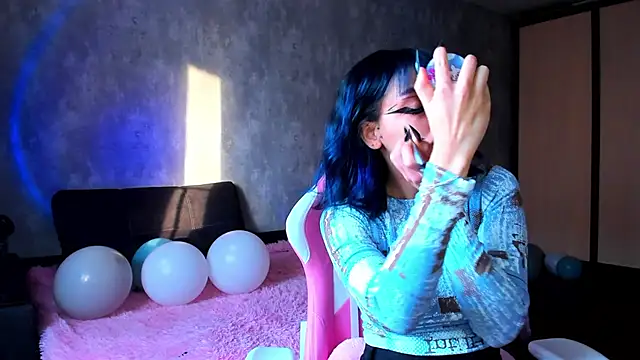 Snapshot of Asuna_yuuki___ chatting on 12/18/24, 07:58 Asuna yuuki online show from 12/18/24, 07:58