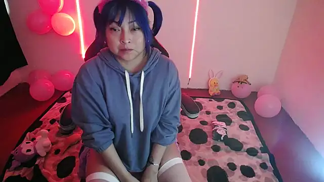 Shaddycute  online show from 12/21/24, 07:06