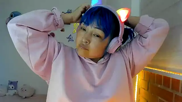 Shaddycute  online show from 10/26/25, 04:46