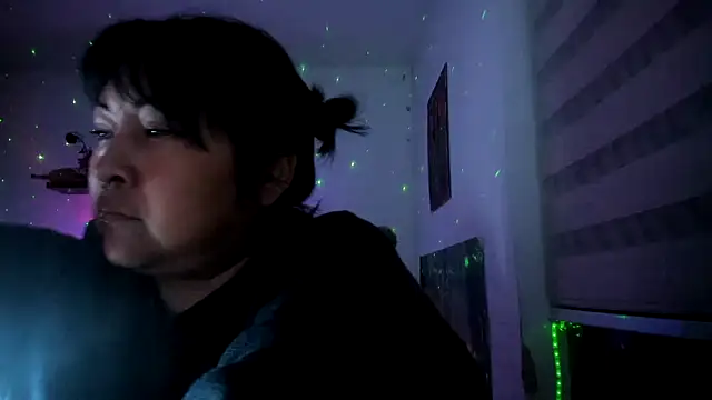 Shaddycute  online show from 03/25/26, 10:10