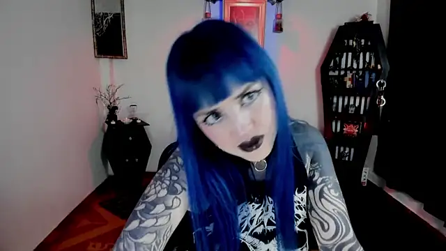 Snapshot of DimmuandDarkness chatting on 07/04/26, 01:56 DimmuandDarkness online show from 07/04/26, 01:56