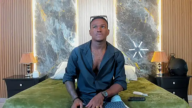 Snapshot of Troykhalil chatting on 02/26/25, 06:54 Troykhalil online show from 02/26/25, 06:54