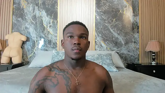 Snapshot of Troykhalil chatting on 03/12/25, 11:12 Troykhalil online show from 03/12/25, 11:12