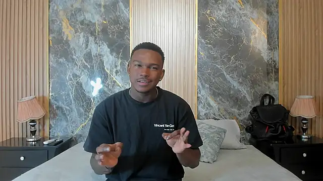 Snapshot of Troykhalil chatting on 03/19/25, 08:11 Troykhalil online show from 03/19/25, 08:11