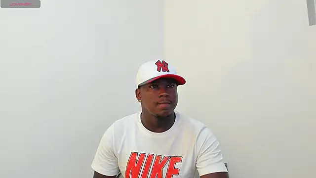 Snapshot of Troykhalil chatting on 11/30/25, 12:14 Troykhalil online show from 11/30/25, 12:14