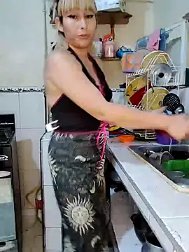 florecita9 online show from 02/02/25, 11:00