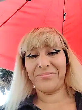 florecita9 online show from 02/05/25, 03:52