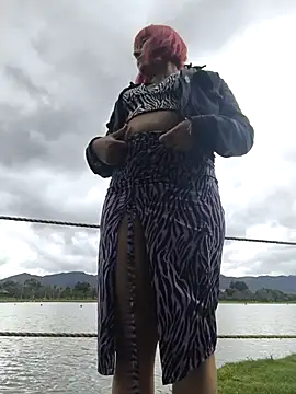 florecita9 online show from 10/01/25, 03:18