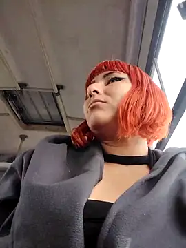 florecita9 online show from 10/23/25, 04:28