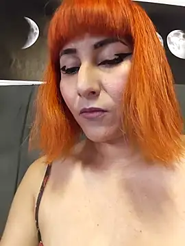 florecita9 online show from 10/24/25, 05:20