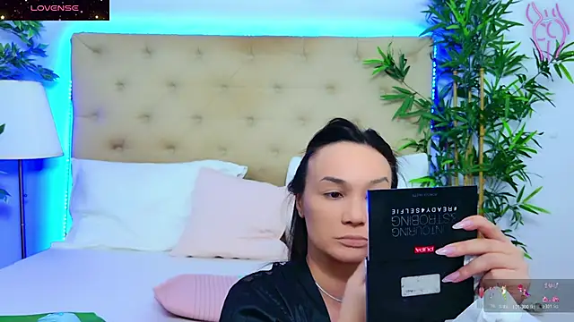 DaliyaArabian online show from 12/05/25, 01:42