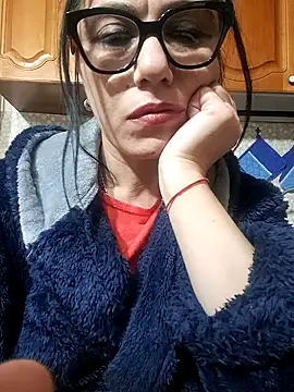 Snapshot of venezia21 chatting on 01/27/25, 04:11 venezia21 online show from 01/27/25, 04:11