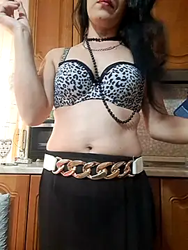 Snapshot of venezia21 chatting on 10/31/25, 01:23 venezia21 online show from 10/31/25, 01:23