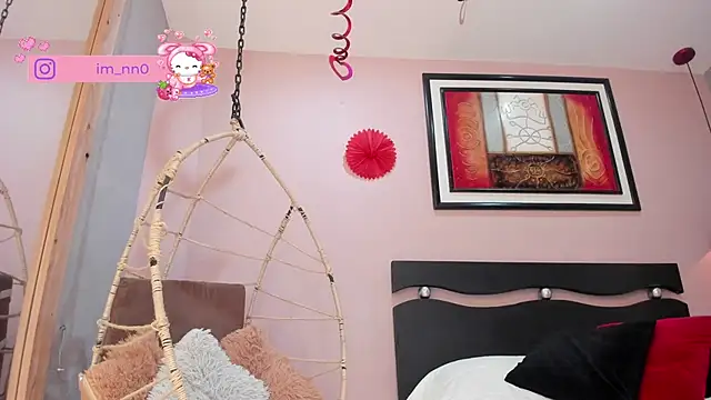 Snapshot of _nina_sweet chatting on 02/15/25, 08:33 nina sweet online show from 02/15/25, 08:33