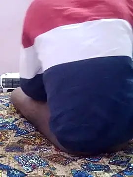 Snapshot of FeltedEuropium chatting on 12/25/24, 10:39 FeltedEuropium online show from 12/25/24, 10:39