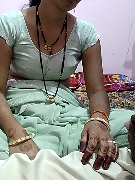 Snapshot of FeltedEuropium chatting on 02/26/25, 08:48 FeltedEuropium online show from 02/26/25, 08:48