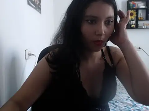 HannaKlein online show from 02/27/25, 05:47