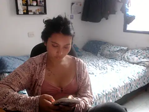 HannaKlein online show from 01/05/26, 06:44