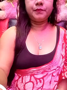 ella mariya online show from 11/06/25, 01:45