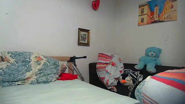 balkangirl1 online show from 10/26/25, 02:56