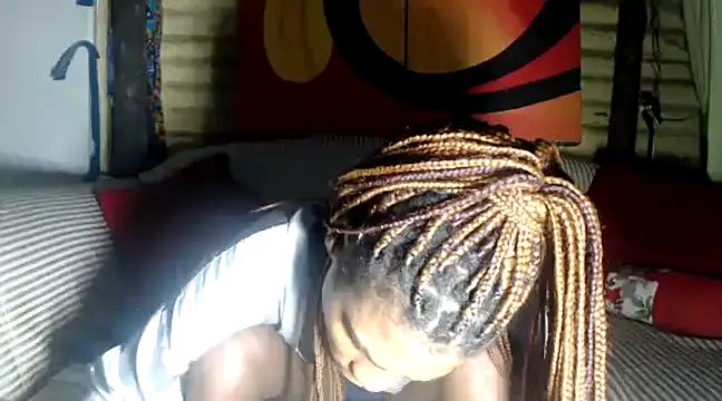 hoittytoittyxx online show from 02/05/25, 09:40