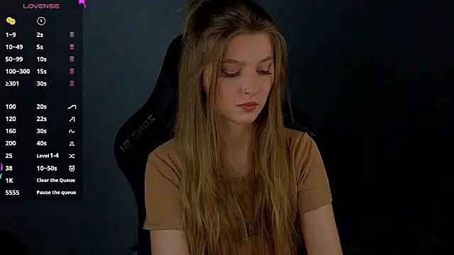 Snapshot of Saillise chatting on 04/30/26, 10:58 Saillise online show from 04/30/26, 10:58