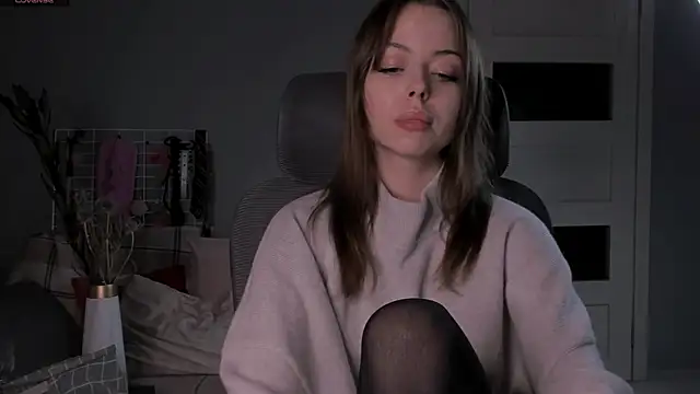 Snapshot of hype_meal_home chatting on 10/29/25, 03:31 hype meal home online show from 10/29/25, 03:31