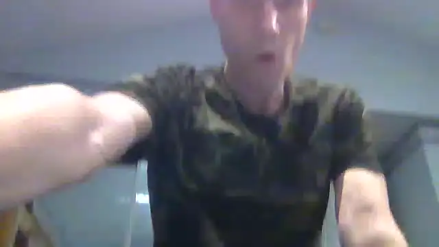 Snapshot of kollzCloudzz chatting on 05/25/26, 02:50 kollzCloudzz online show from 05/25/26, 02:50