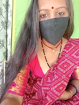 Snapshot of SVsexyCOUPAL chatting on 12/17/25, 06:08 SVsexyCOUPAL online show from 12/17/25, 06:08