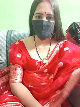 Snapshot of SVsexyCOUPAL chatting on 02/24/26, 04:27 SVsexyCOUPAL online show from 02/24/26, 04:27