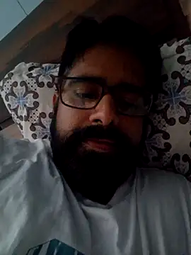 Snapshot of bewolf_17 chatting on 09/12/25, 09:20 bewolf 17 online show from 09/12/25, 09:20