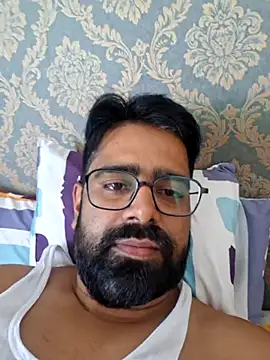 Snapshot of bewolf_17 chatting on 09/26/25, 07:01 bewolf 17 online show from 09/26/25, 07:01