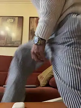 Snapshot of Cum_076 chatting on 02/23/26, 07:39 Cum 076 online show from 02/23/26, 07:39