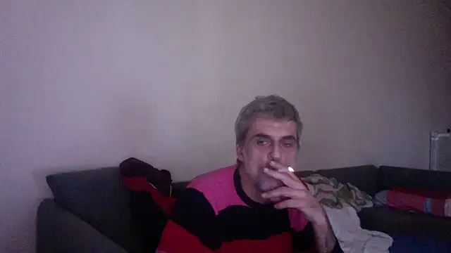 Snapshot of skossa777 chatting on 12/15/24, 02:59 skossa777 online show from 12/15/24, 02:59