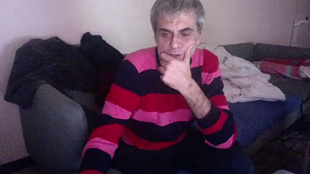 Snapshot of skossa777 chatting on 12/18/24, 10:40 skossa777 online show from 12/18/24, 10:40