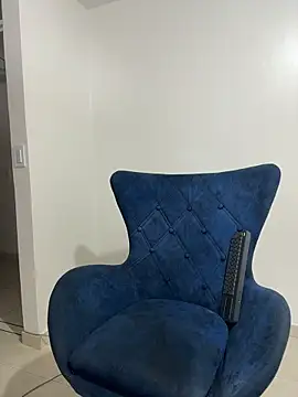 karenlennox1 online show from 02/23/26, 01:14