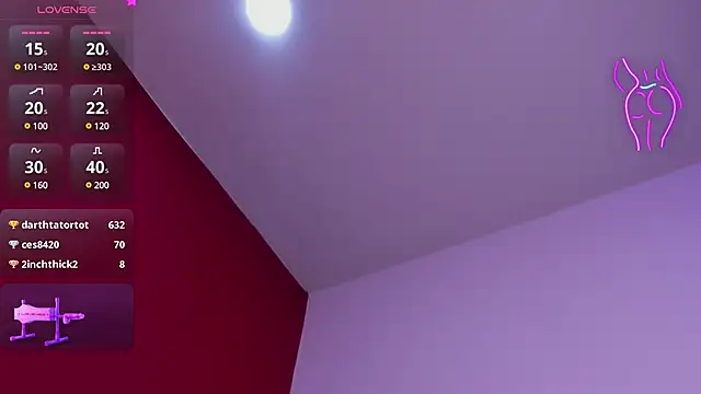 Snapshot of Kate_bunny_ chatting on 02/14/25, 06:51 Kate bunny online show from 02/14/25, 06:51